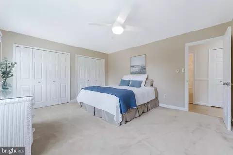 Bedroom - 21119 Deep Furrow Ct, Ashburn, VA 20147 photo 6 of 14