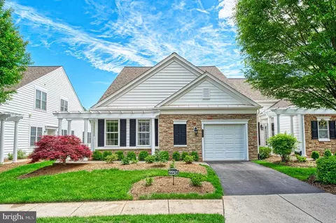 44458 Maltese Falcon Sq, Ashburn, VA 20147
