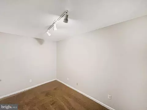 26124 Flintonbridge Dr, Chantilly, VA 20152 photo 29