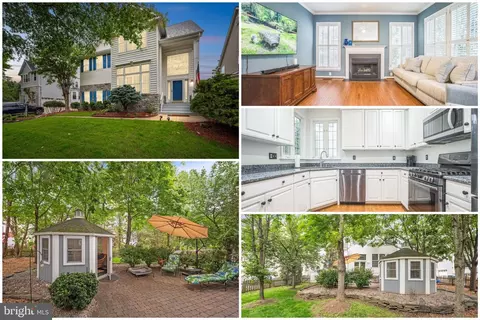 25423 Planting Field Dr, Chantilly, VA 20152