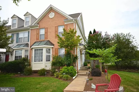 136 Connery Ter SW, Leesburg, VA 20175