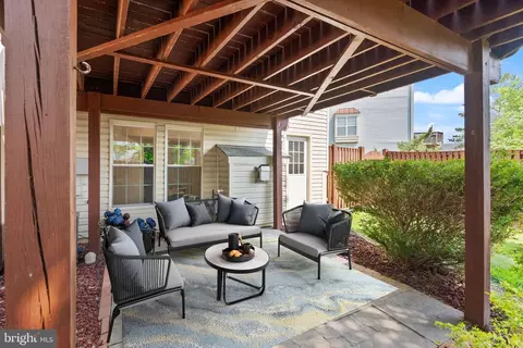 Exterior - 20681 Southwind Ter, Ashburn, VA 20147 photo 7 of 12