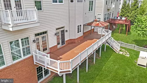 Exterior - 22838 Arbor View Dr, Brambleton, VA 20148 photo 8 of 18