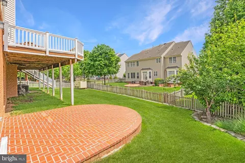 Exterior - 22838 Arbor View Dr, Brambleton, VA 20148 photo 15 of 18