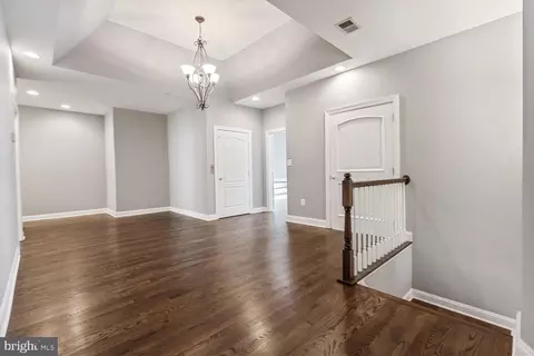 Entry Way - 22838 Arbor View Dr, Brambleton, VA 20148 photo 14 of 18