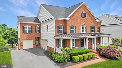 Exterior - 22838 Arbor View Dr, Brambleton, VA 20148 photo 16 of 18