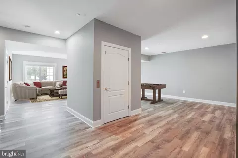 Entry Way - 22838 Arbor View Dr, Brambleton, VA 20148 photo 16 of 18