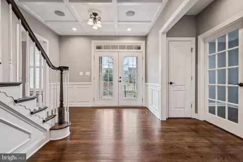 Entry Way - 22838 Arbor View Dr, Brambleton, VA 20148 photo 4 of 18