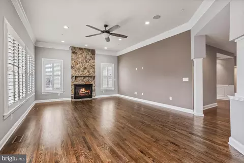 Living - 22838 Arbor View Dr, Brambleton, VA 20148 photo 6 of 18