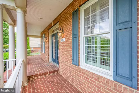Exterior - 22838 Arbor View Dr, Brambleton, VA 20148 photo 5 of 18