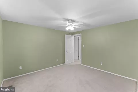 128 Applegate Dr, Sterling, VA 20164 photo 40