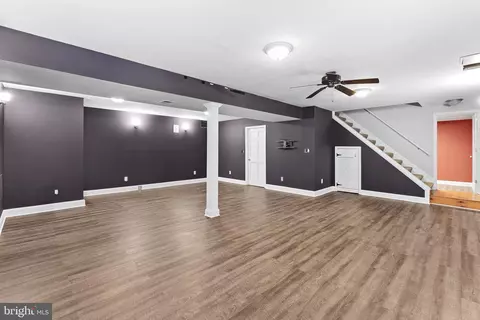 128 Applegate Dr, Sterling, VA 20164 photo 45