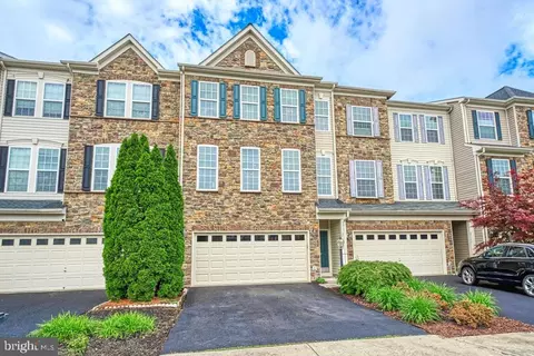 25119 Sweetspire Sq, Aldie, VA 20105