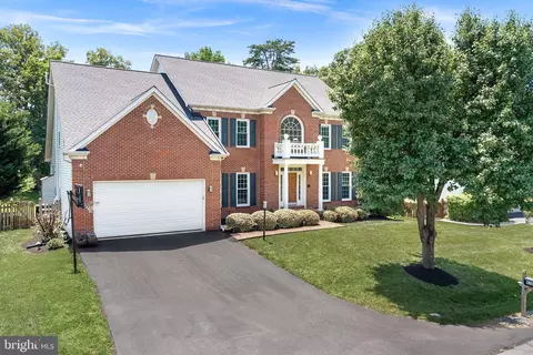 43801 Timberbrooke Pl, Ashburn, VA 20147