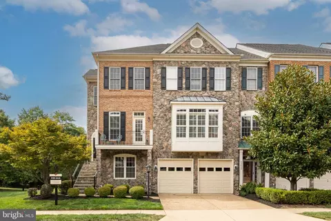 43688 Lees Mill Sq, Leesburg, VA 20176