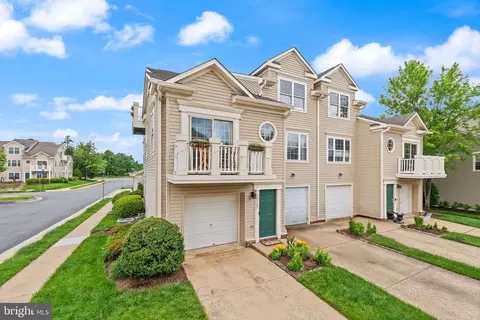 20387 Birchmere Ter, Ashburn, VA 20147