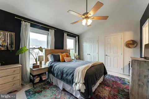 43602 Blacksmith Sq, Ashburn, VA 20147 photo 14