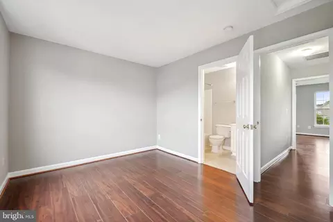 20915 Killawog Ter, Ashburn, VA 20147 photo 34