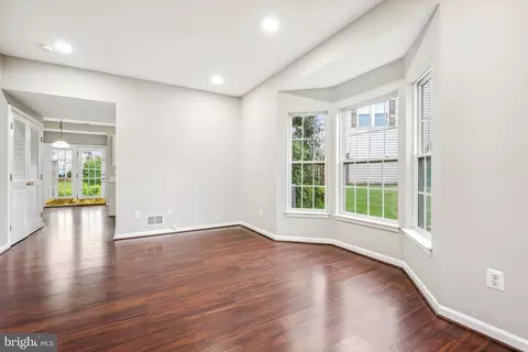 20915 Killawog Ter, Ashburn, VA 20147 photo 5