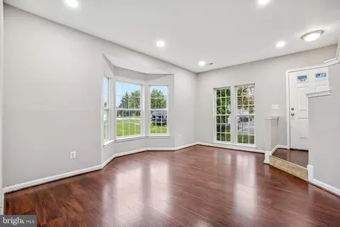 20915 Killawog Ter, Ashburn, VA 20147 photo 9