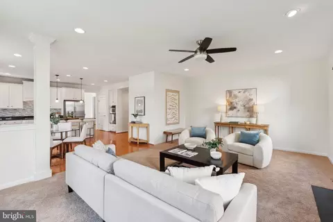 Living - 42322 Rising Moon Pl, Brambleton, VA 20148 photo 5 of 6