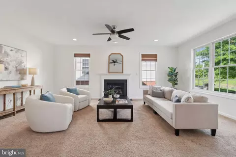 Living - 42322 Rising Moon Pl, Brambleton, VA 20148 photo 6 of 6