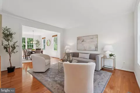 Living - 42322 Rising Moon Pl, Brambleton, VA 20148 photo 2 of 6
