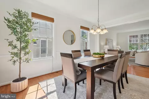 Dining - 42322 Rising Moon Pl, Brambleton, VA 20148 photo 2 of 4