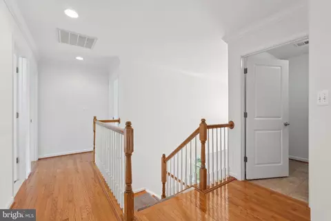 Entry Way - 42322 Rising Moon Pl, Brambleton, VA 20148 photo 3 of 4