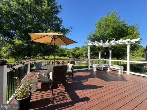 Exterior - 42322 Rising Moon Pl, Brambleton, VA 20148 photo 2 of 13
