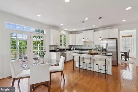 Kitchen - 42322 Rising Moon Pl, Brambleton, VA 20148 photo 5 of 5