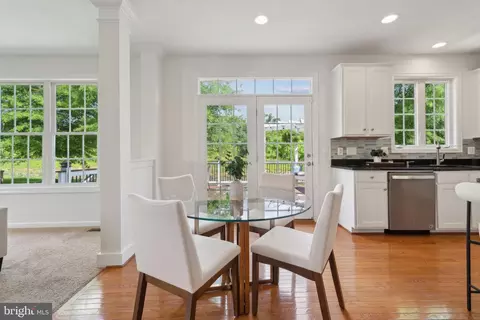 Dining - 42322 Rising Moon Pl, Brambleton, VA 20148 photo 4 of 4