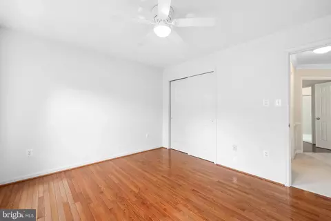 Bedroom - 21514 Tithables Cir, Broadlands, VA 20148 photo 2 of 4