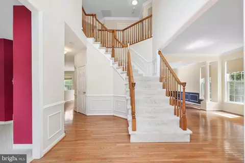 Entry Way - 21514 Tithables Cir, Broadlands, VA 20148 photo 1 of 4