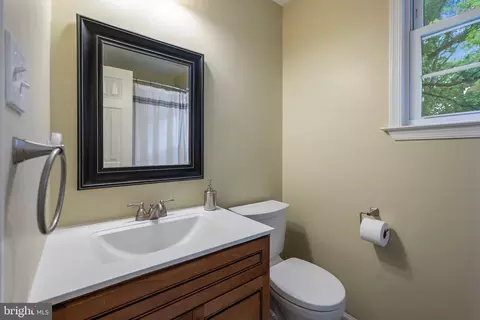 46494 Primula Ct, Sterling, VA 20165 photo 26