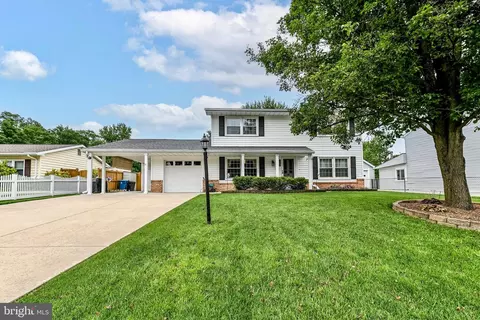 1604 E Jefferson Ct, Sterling, VA 20164 photo 1