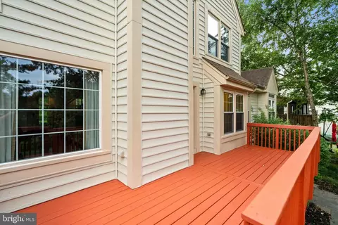 Exterior - 20245 Ordinary Pl, Ashburn, VA 20147 photo 4 of 4
