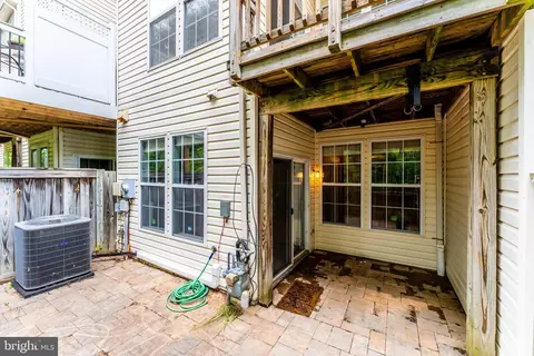 Exterior - 43103 Forest Edge Sq, Broadlands, VA 20148 photo 11 of 11