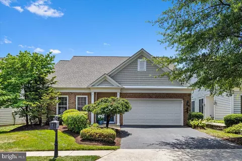 44469 Blueridge Meadows Dr, Ashburn, VA 20147