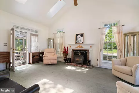 43971 Urbancrest Ct, Ashburn, VA 20147 photo 12