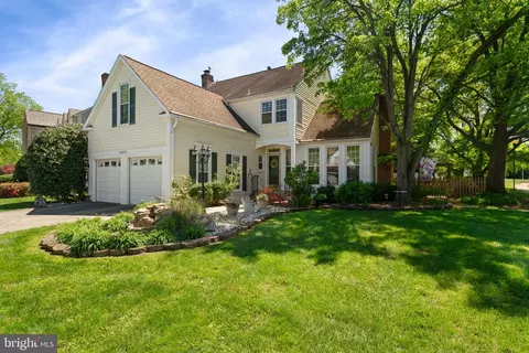 43971 Urbancrest Ct, Ashburn, VA 20147