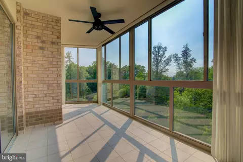 19365 Cypress Ridge Ter #401, Leesburg, VA 20176