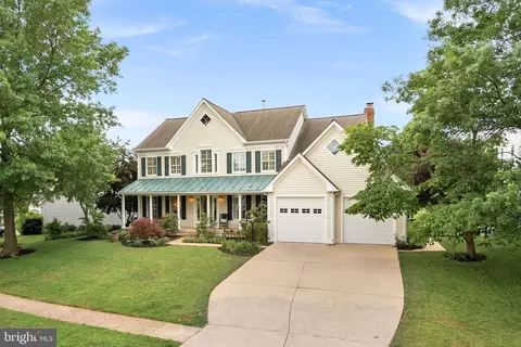 20783 Laplume Pl, Ashburn, VA 20147 photo 2