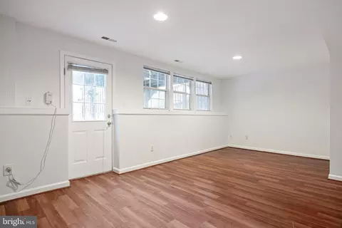 Other - 21055 Cornerpost Sq, Ashburn, VA 20147 photo 12 of 13