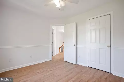 Bedroom - 21055 Cornerpost Sq, Ashburn, VA 20147 photo 2 of 4