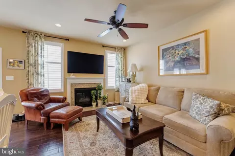 23412 Berkeley Meadows Dr, Ashburn, VA 20148 photo 20
