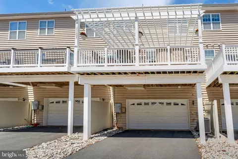 23412 Berkeley Meadows Dr, Ashburn, VA 20148 photo 43