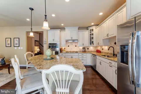 23412 Berkeley Meadows Dr, Ashburn, VA 20148 photo 26