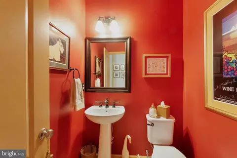 23412 Berkeley Meadows Dr, Ashburn, VA 20148 photo 19