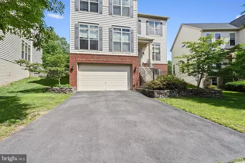 42735 Macauley Pl, Ashburn, VA 20148 photo 2